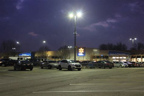 Walmart south euclid - SOUTH EUCLID, Ohio (WOIO) - Multiple police officers and the E.D.G.E SWAT Team were called to the Walmart in the 1800 block of Warrensville Center Road Friday morning after an armed man threatened ...